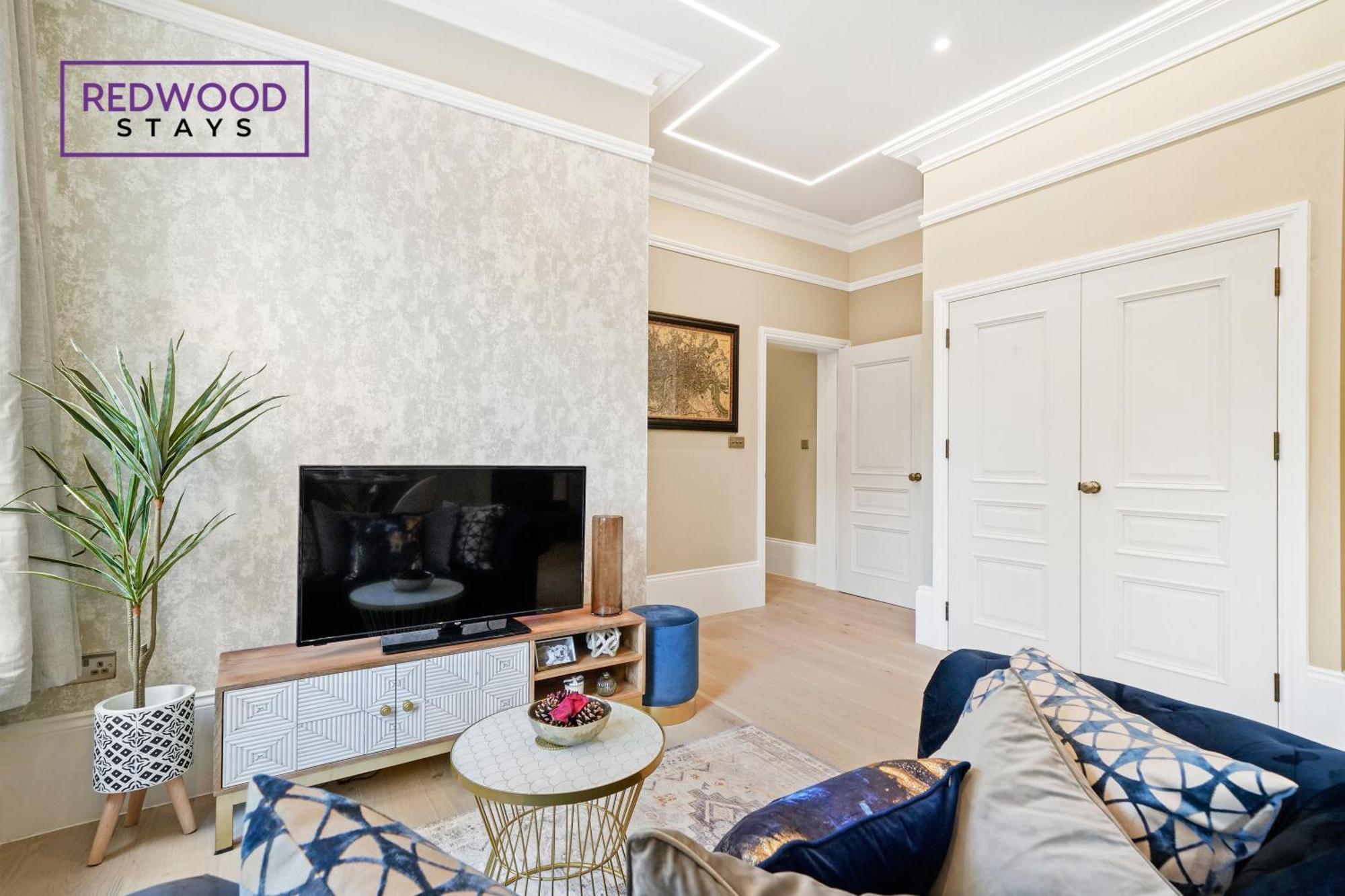 Top Quality 2 Bed 1 Bath Apartments For Contractors By Redwood Stays เรดดิ้ง ภายนอก รูปภาพ